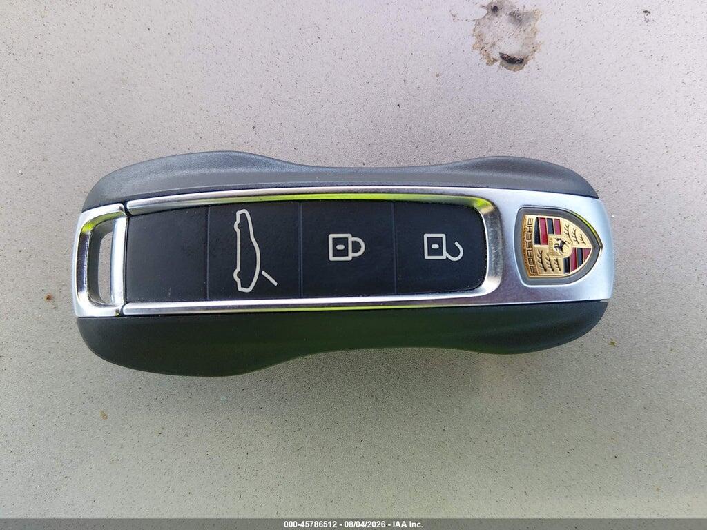 WP0AE2YA5SL045063 2025 PORSCHE PANAMERA E-HYBRID photo no. 11