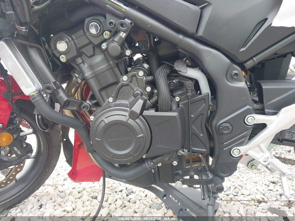 MLHPC7057S5101209 2025 HONDA CBR500 photo no. 9