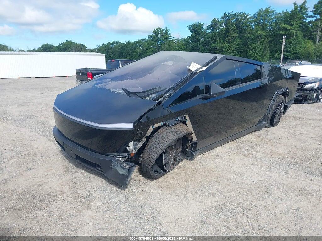 7G2CEHED4SA058815 2025 TESLA CYBERTRUCK photo no. 2