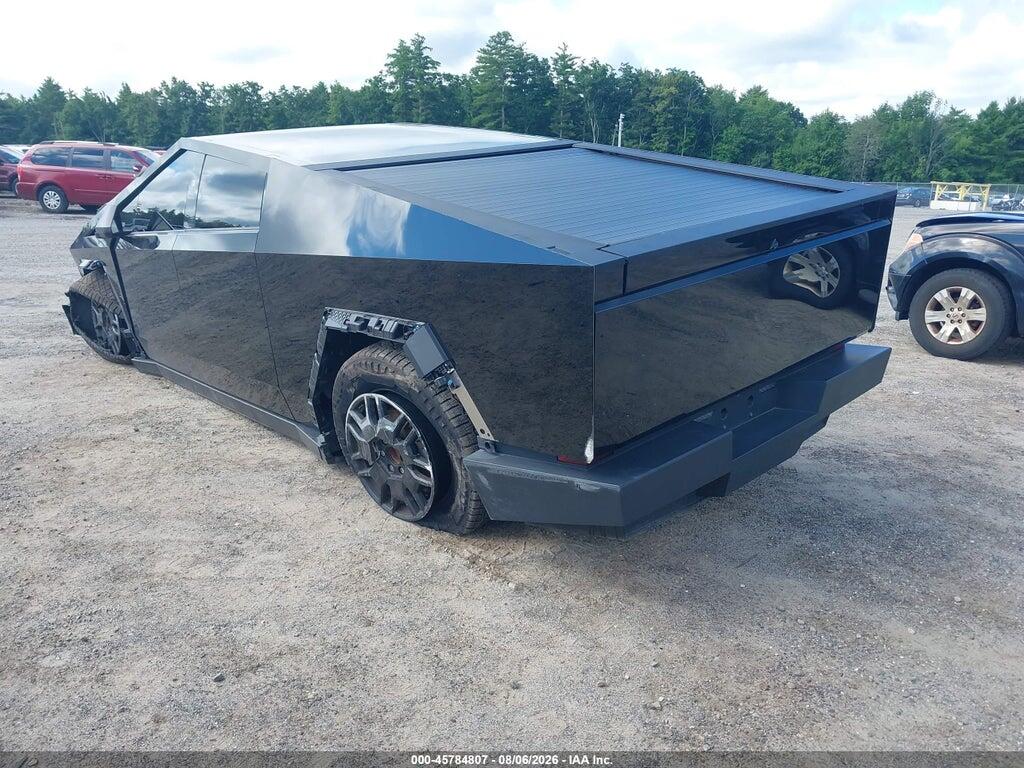 7G2CEHED4SA058815 2025 TESLA CYBERTRUCK photo no. 3