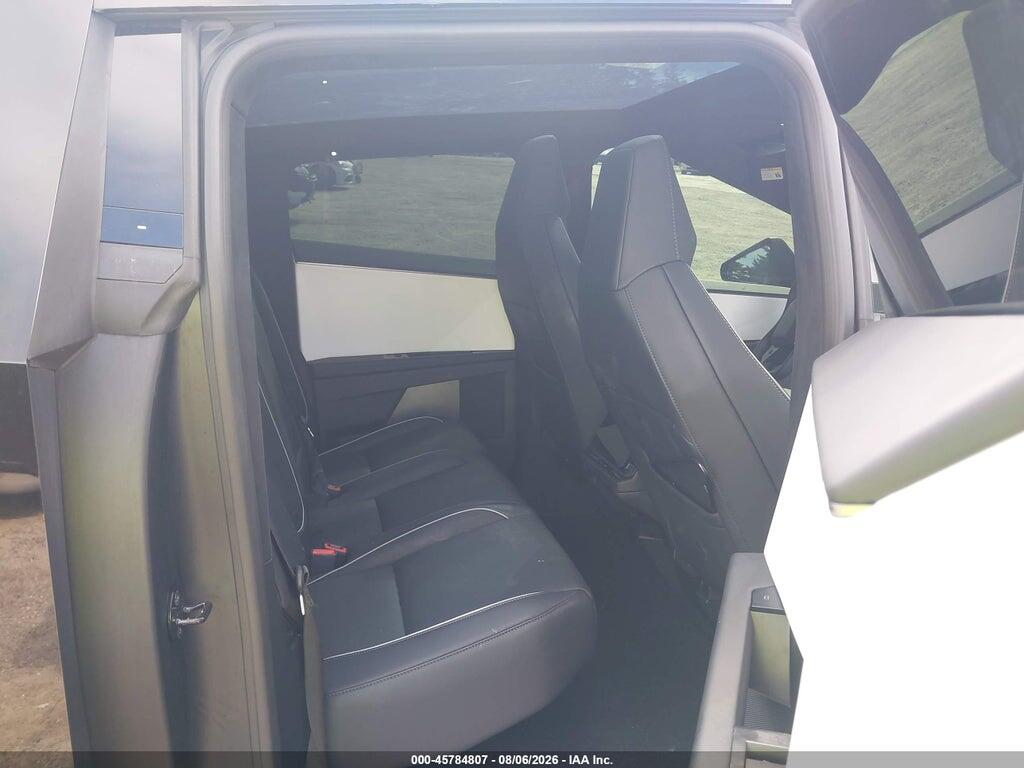7G2CEHED4SA058815 2025 TESLA CYBERTRUCK photo no. 8