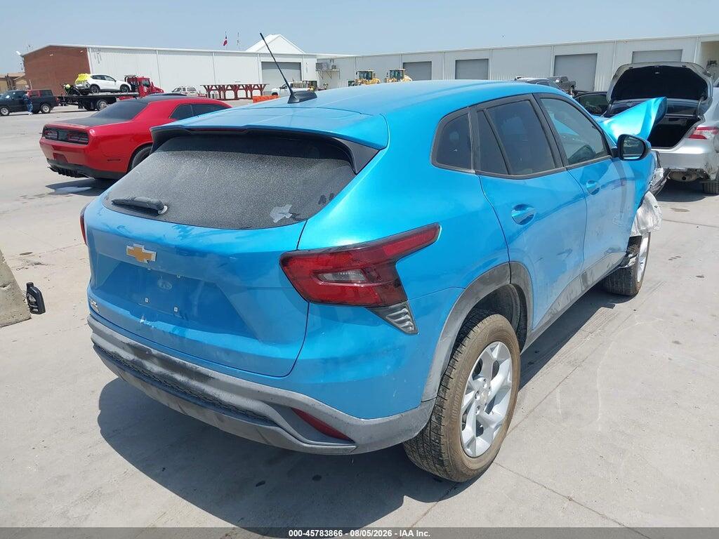 KL77LFEP7SC196015 2025 CHEVROLET TRAX photo no. 4