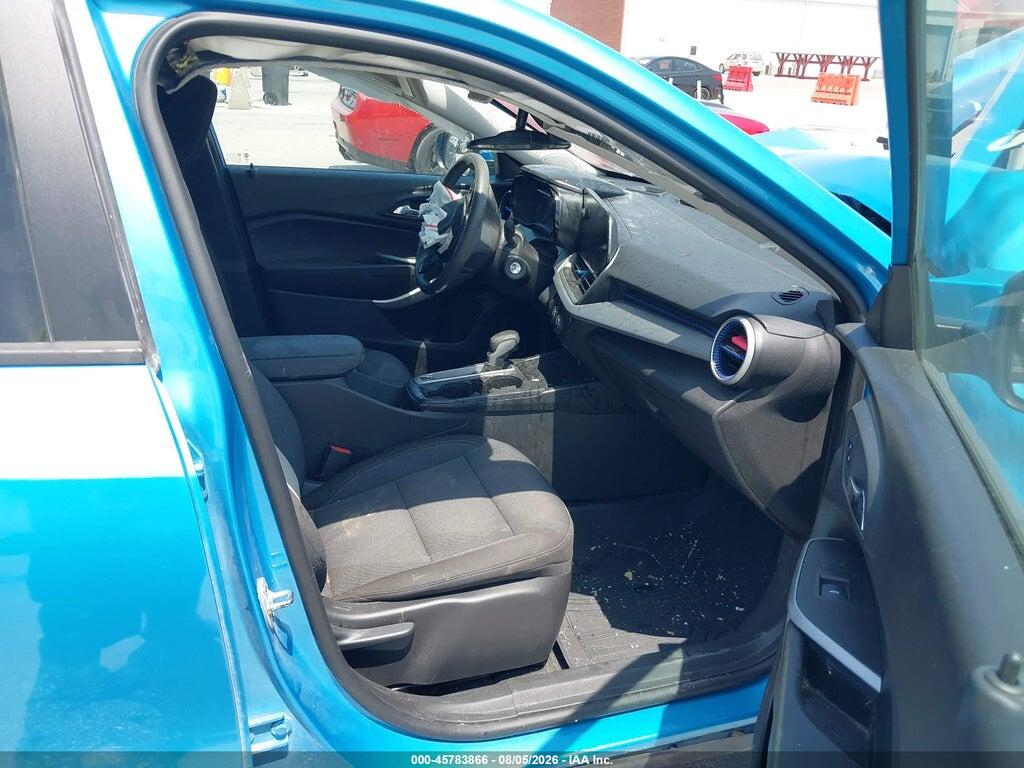 KL77LFEP7SC196015 2025 CHEVROLET TRAX photo no. 5