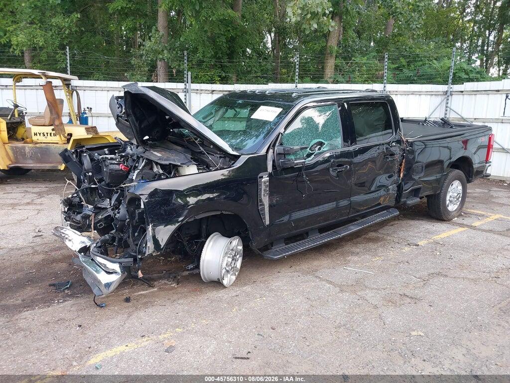 1FT8W3BN7SEC21127 2025 FORD F-350 photo no. 2