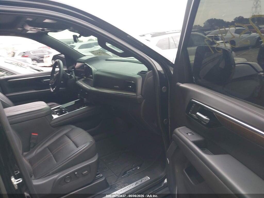 1GNS6GRL5SR228739 2025 CHEVROLET SUBURBAN photo no. 5