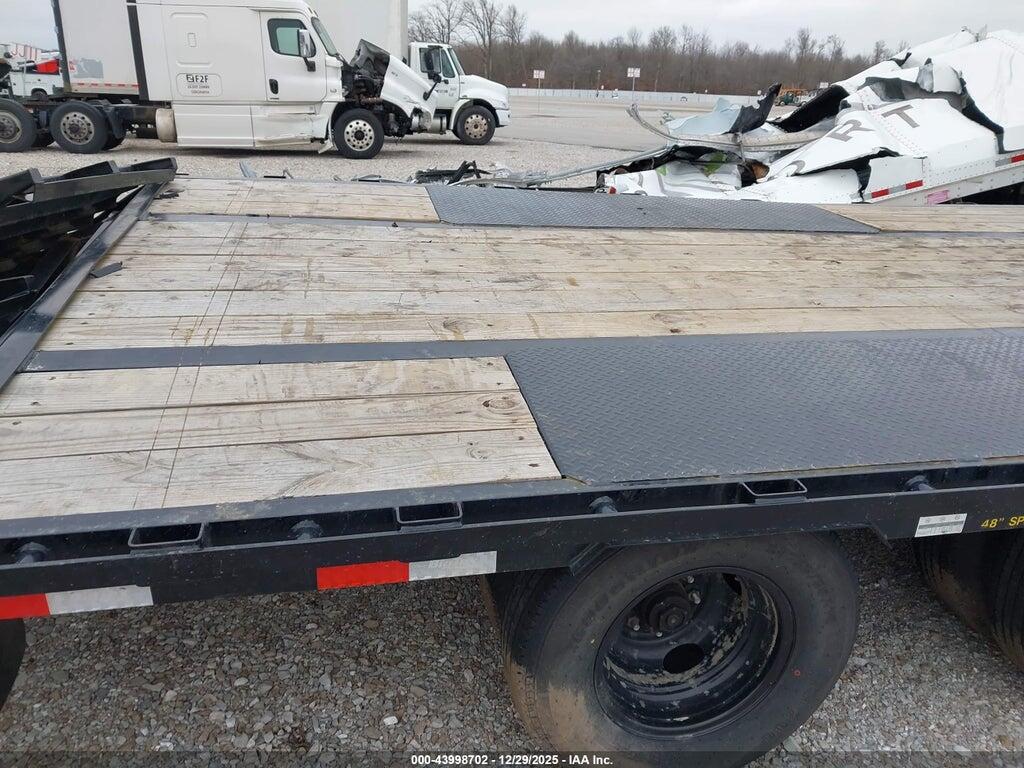 16V3F4329T6422323 2026 BIG TEX TRAILER CO INC FLATBED GOOSENECK photo no. 5