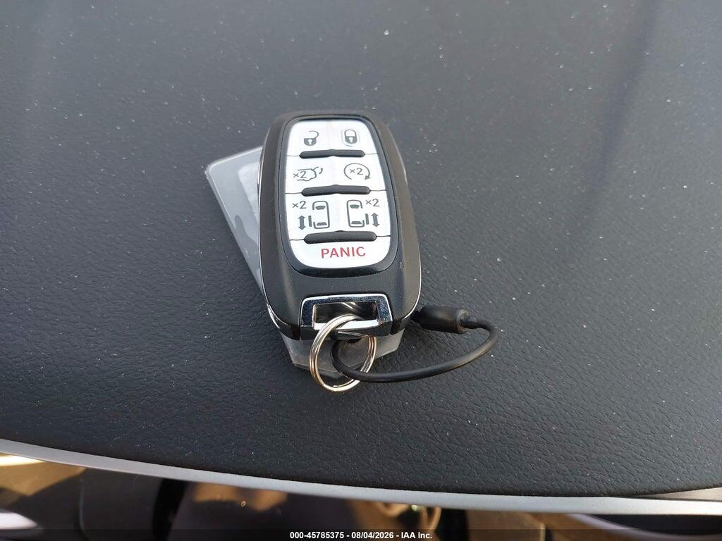 2C4RC1BG8TR254614 2026 CHRYSLER PACIFICA photo no. 11