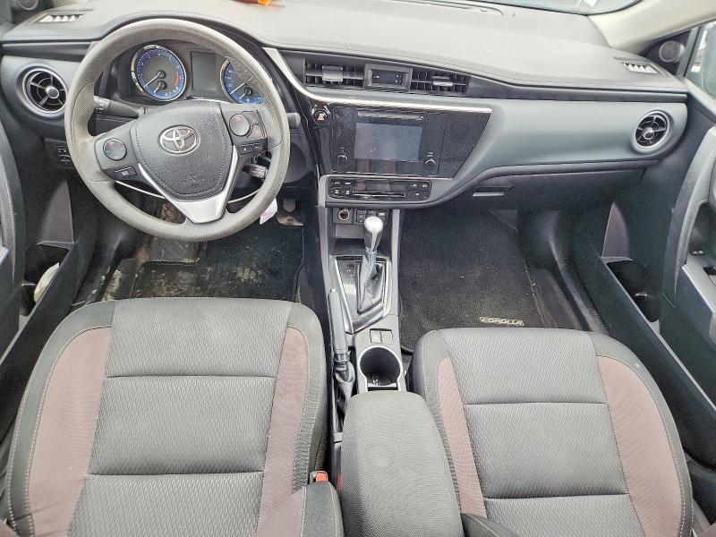 2019 TOYOTA COROLLA L — Фото 8 из 12