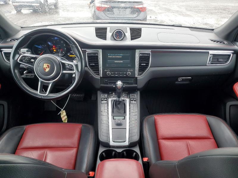 2018 PORSCHE MACAN — Фото 8 из 12