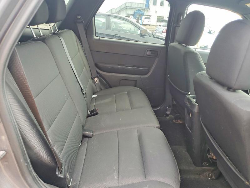 2010 FORD ESCAPE XLT — Фото 10 из 12