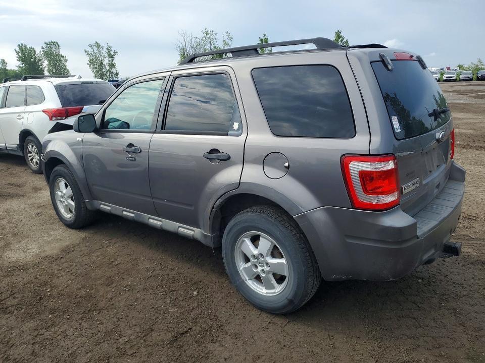 2010 FORD ESCAPE XLT — Фото 2 из 12