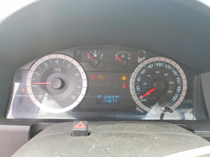 2010 FORD ESCAPE XLT — Фото 9 из 12