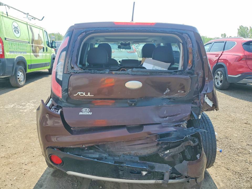 2017 KIA SOUL + — Фото 6 из 12