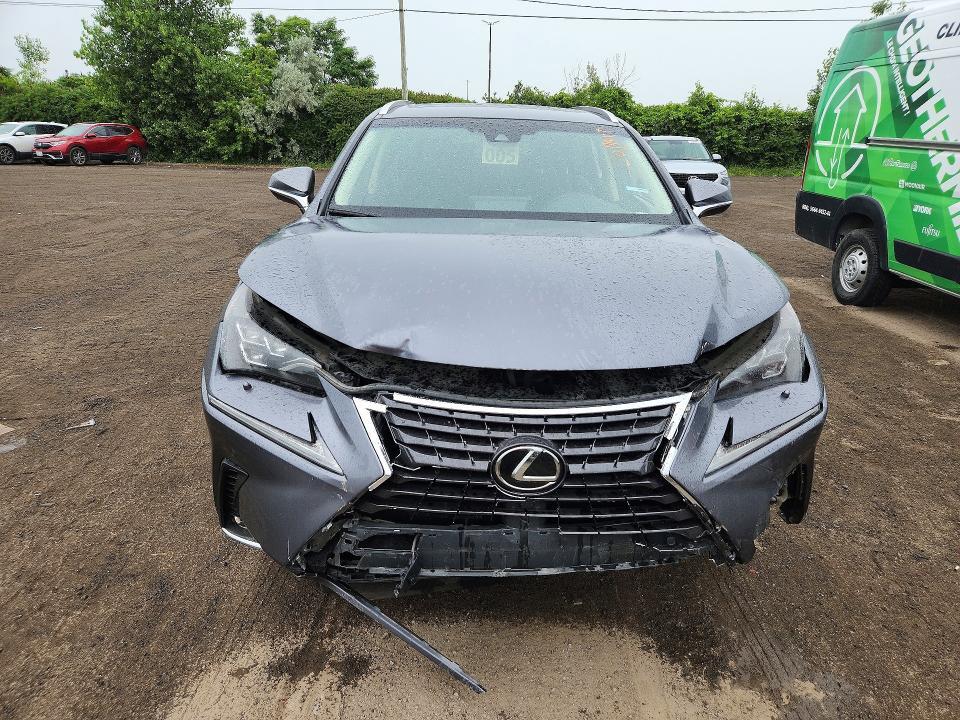 2018 LEXUS NX 300 BASE — Фото 5 из 12