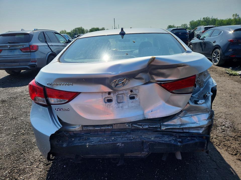 2013 HYUNDAI ELANTRA GLS — Фото 6 из 12