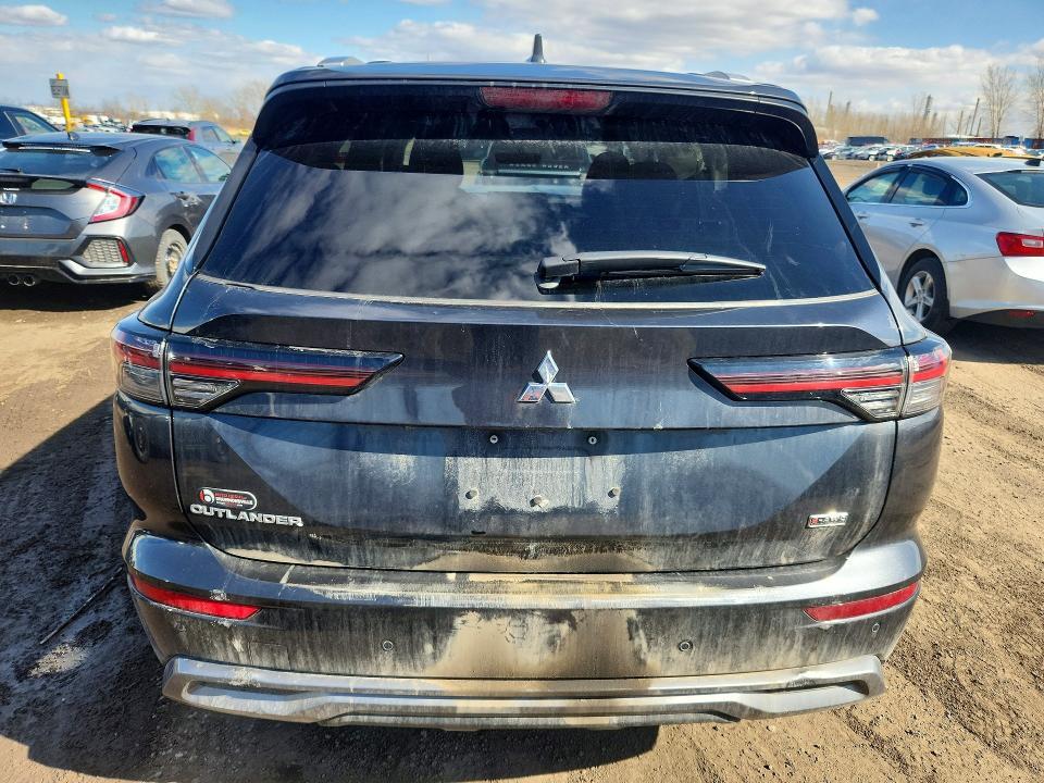 2025 MITSUBISHI OUTLANDER SE — Фото 6 из 12