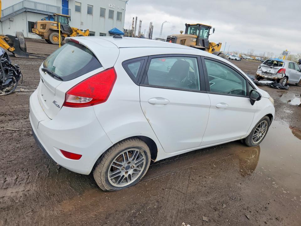 2011 FORD FIESTA SE — Фото 3 из 12