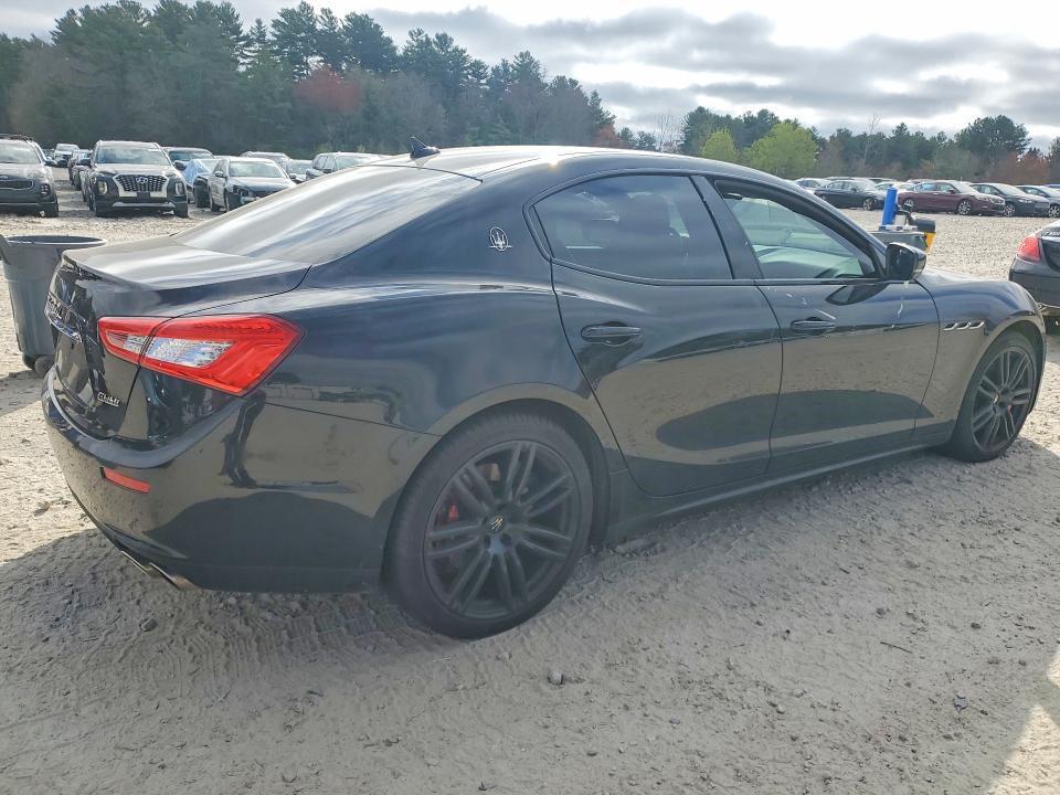2017 MASERATI GHIBLI S — Фото 3 из 12