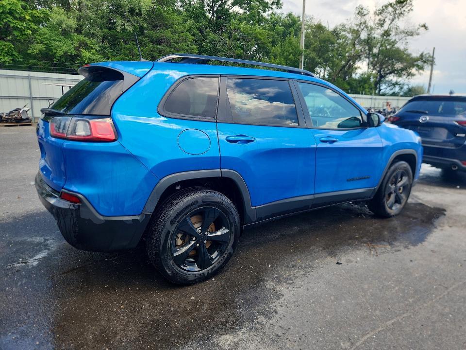 2021 JEEP CHEROKEE LATITUDE PLUS — Фото 3 из 14
