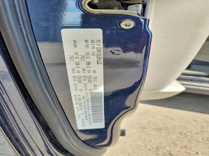 2009 CHRYSLER TOWN & COUNTRY TOURING — Фото 13 из 13