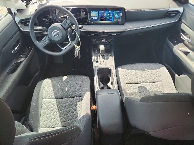 2026 NISSAN KICKS SV — Фото 8 из 13