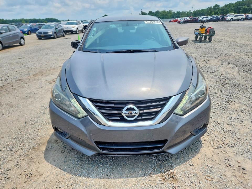 2017 NISSAN ALTIMA 2.5 SR — Фото 5 из 12
