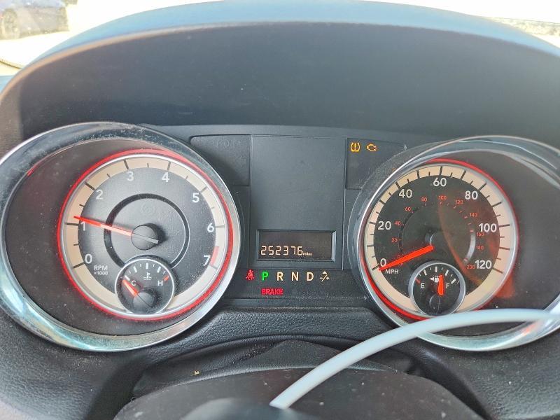 2013 DODGE GRAND CARAVAN SE — Фото 9 из 13