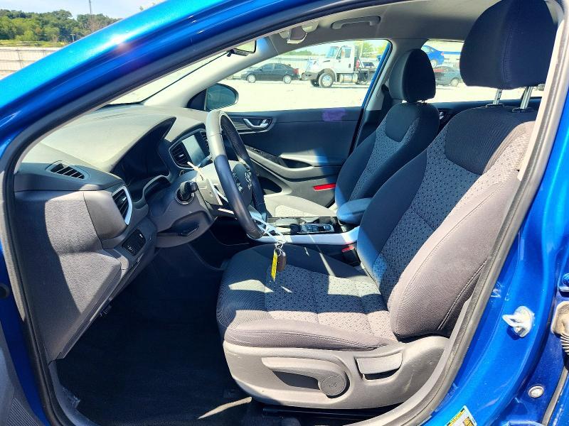 2018 HYUNDAI IONIQ ELECTRIC BASE — Фото 7 из 12