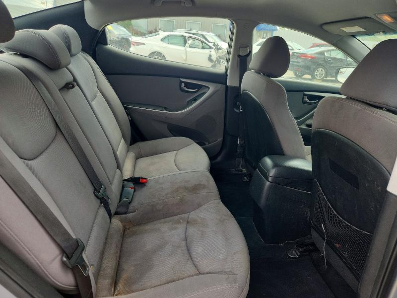 2015 HYUNDAI ELANTRA SE — Фото 10 из 12