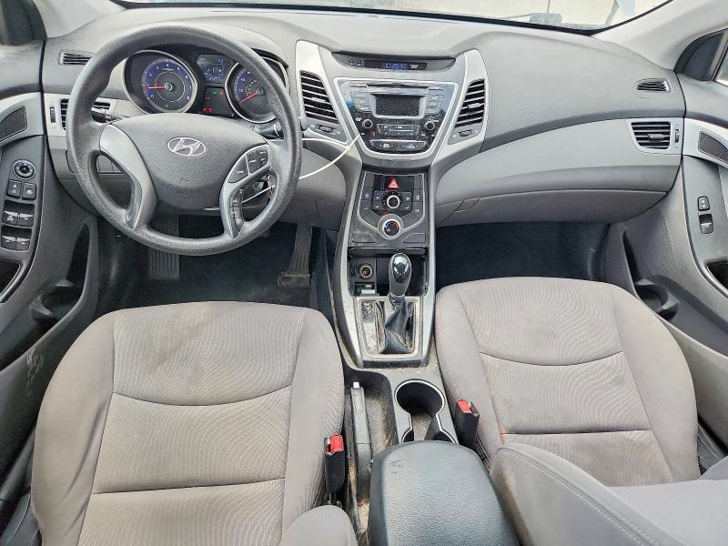 2015 HYUNDAI ELANTRA SE — Фото 8 из 12