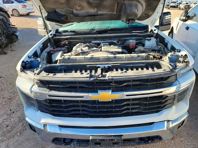 2025 CHEVROLET SILVERADO K2500 HEAVY DUTY LT — Фото 11 из 13