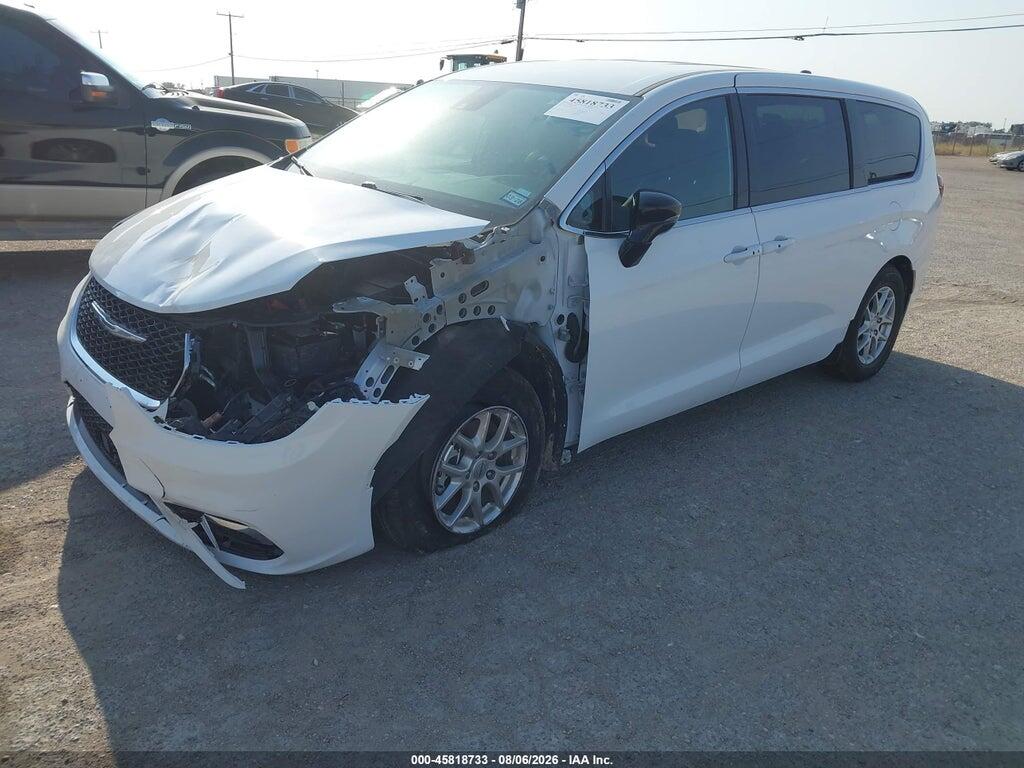2C4RC1BG9TR273639 2026 CHRYSLER PACIFICA photo no. 2