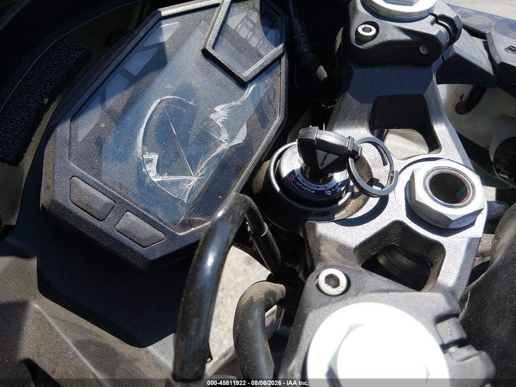 ML5EZGG19TDA79977 2026 KAWK MOTORCYCLE photo no. 11
