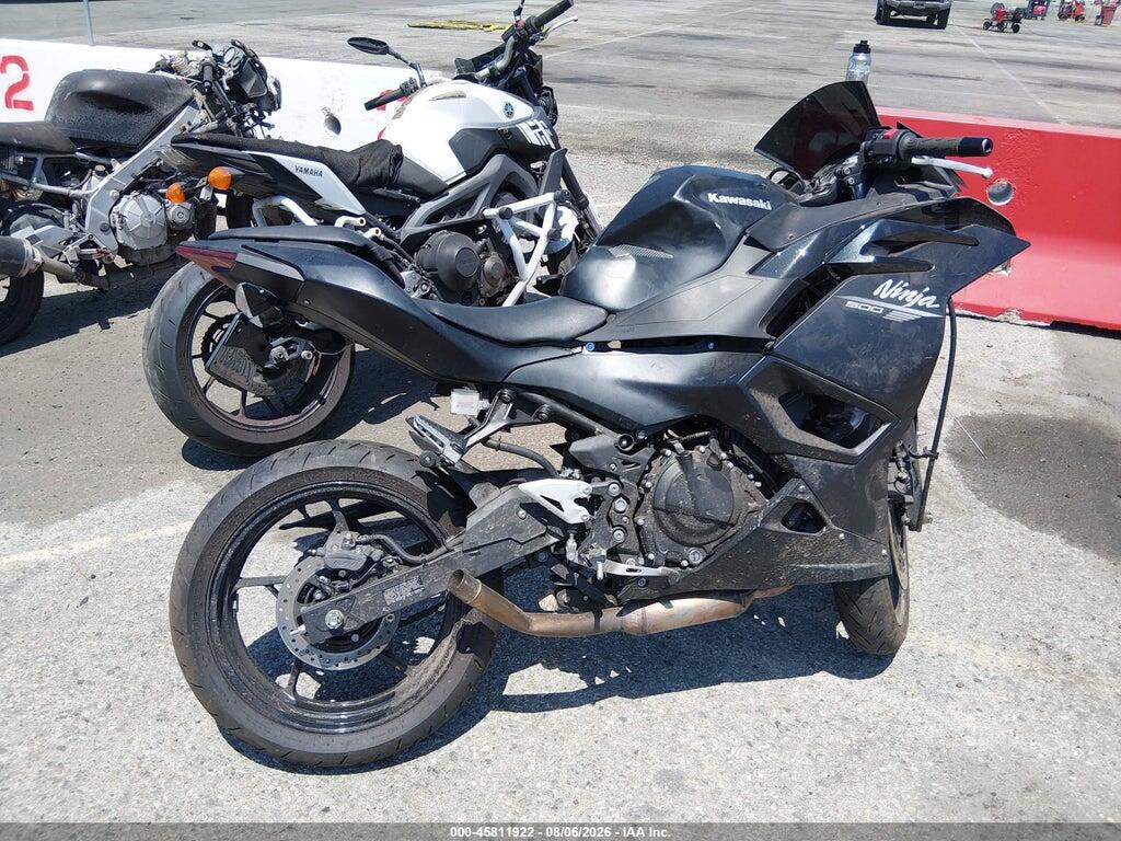 ML5EZGG19TDA79977 2026 KAWK MOTORCYCLE photo no. 12