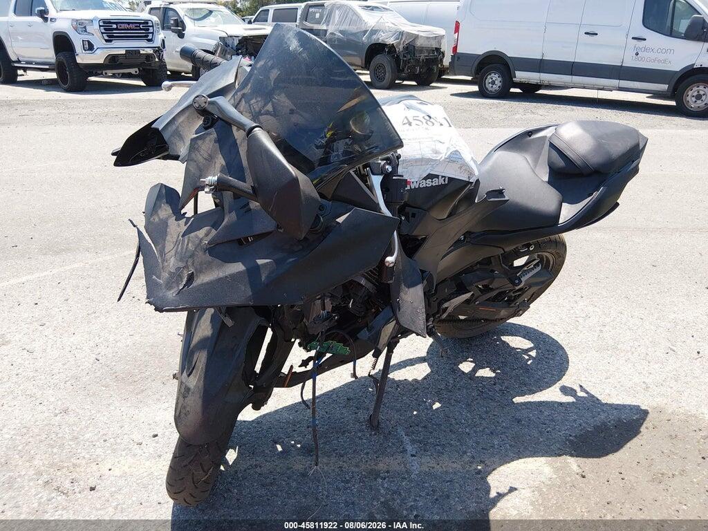 ML5EZGG19TDA79977 2026 KAWK MOTORCYCLE photo no. 2