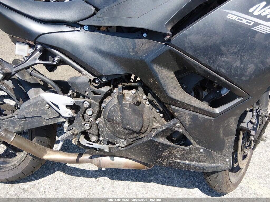 ML5EZGG19TDA79977 2026 KAWK MOTORCYCLE photo no. 8