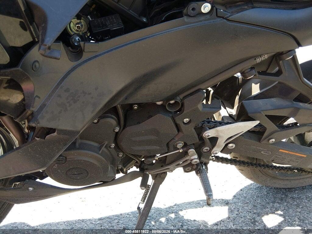 ML5EZGG19TDA79977 2026 KAWK MOTORCYCLE photo no. 9