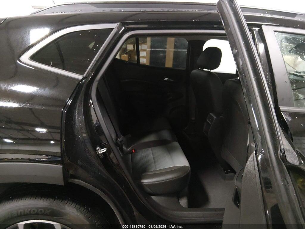 KL77LHEPXTC001974 2026 CHEVROLET TRAX photo no. 8