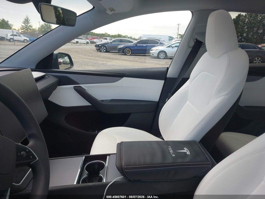 7SAYGDEE9TF369829 2026 TESLA MODEL Y photo no. 7