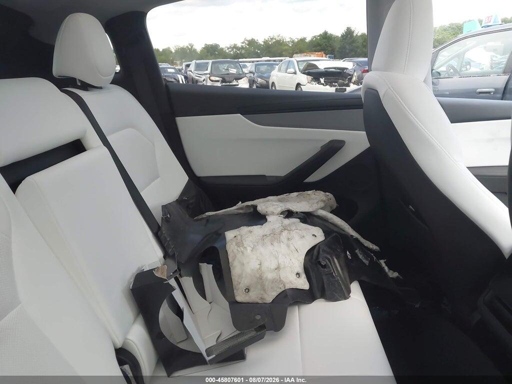 7SAYGDEE9TF369829 2026 TESLA MODEL Y photo no. 8