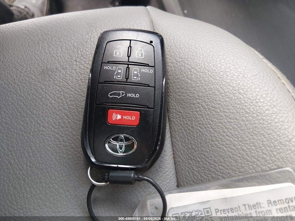 5TDYRKECXTS293673 2026 TOYOTA SIENNA photo no. 11