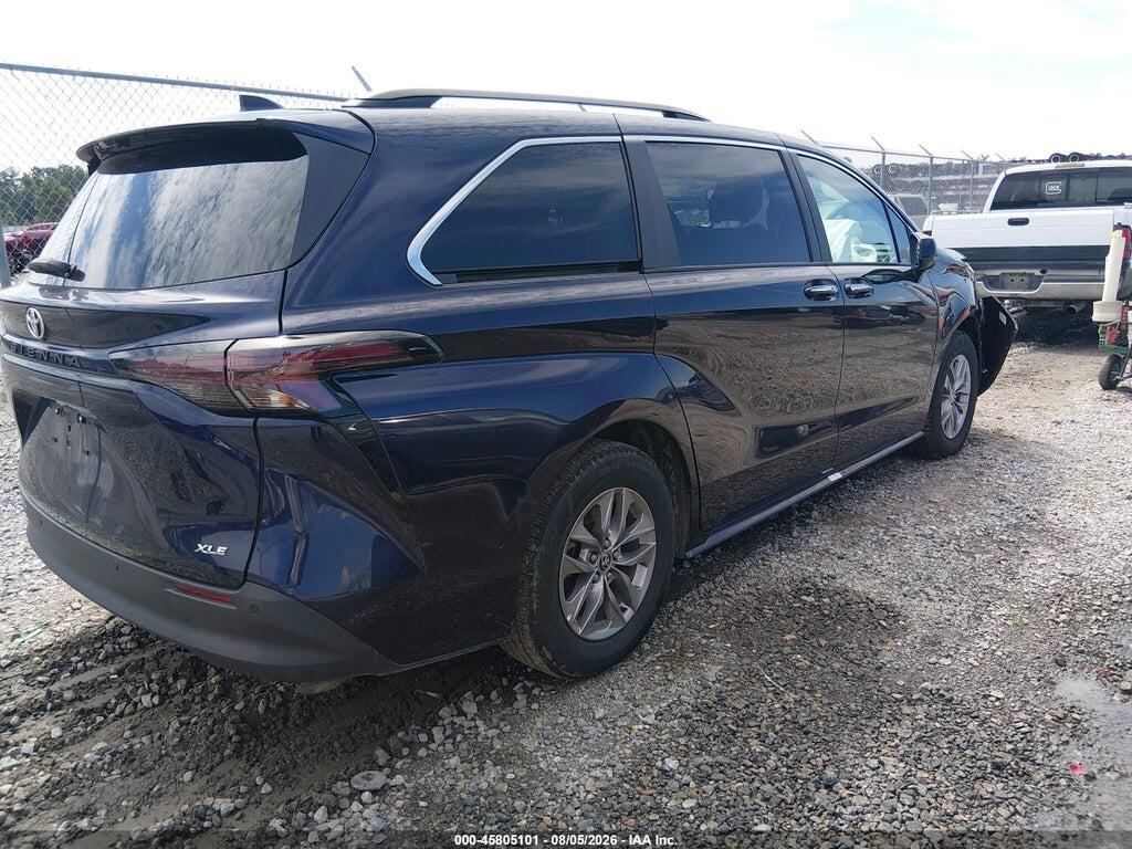 5TDYRKECXTS293673 2026 TOYOTA SIENNA photo no. 4
