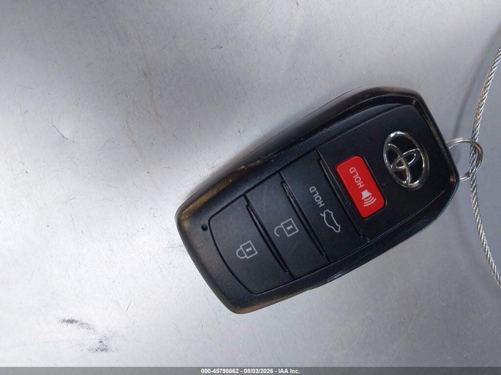 4T1DAACKXTU261033 2026 TOYOTA CAMRY photo no. 11