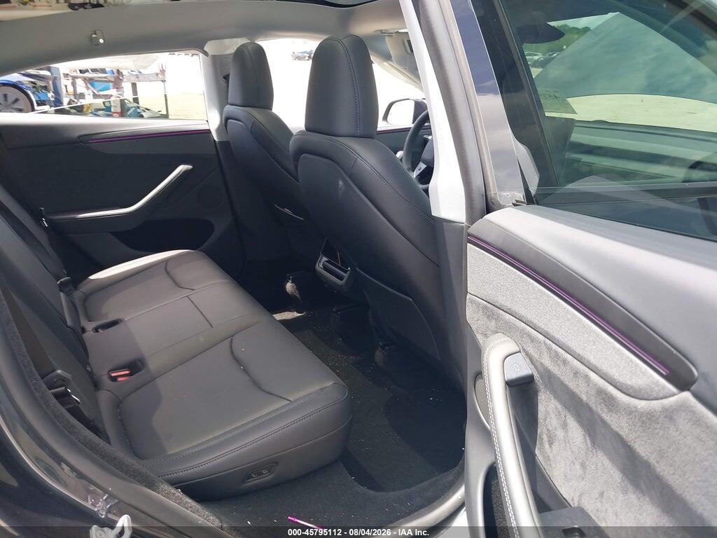 7SAYGDED0TA588053 2026 TESLA MODEL Y photo no. 8