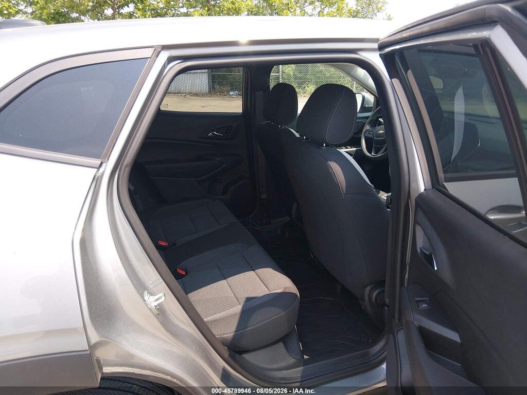 KL77LFEP4TC010982 2026 CHEVROLET TRAX photo no. 8