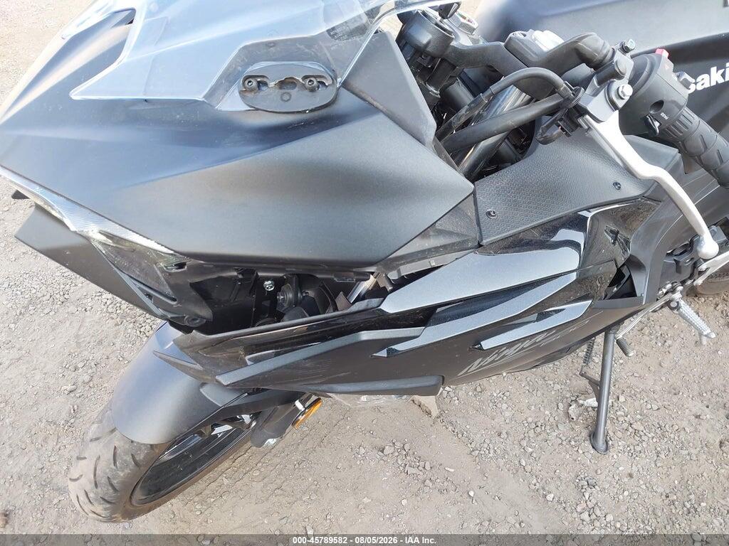 ML5EXGH19TDA88502 2026 KAWASAKI EX500 photo no. 12