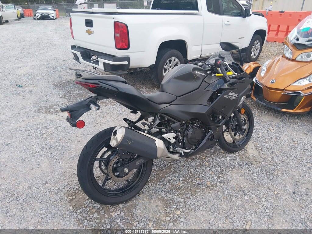 ML5EXGH17TDA73366 2026 KAWASAKI EX500 photo no. 12