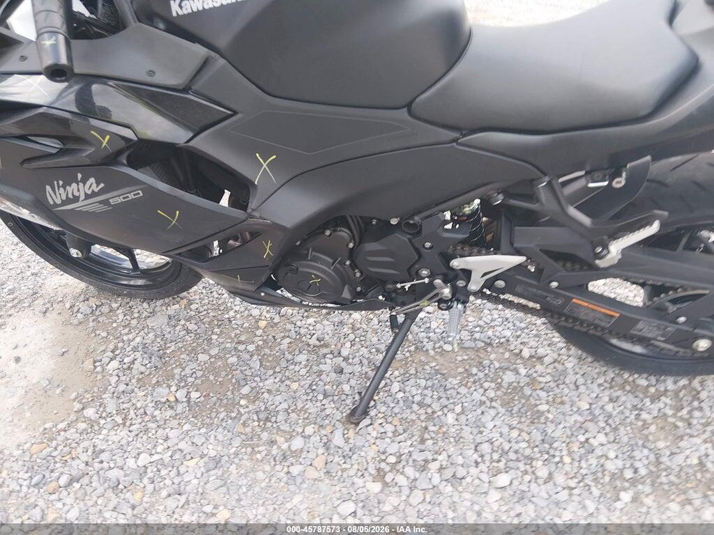 ML5EXGH17TDA73366 2026 KAWASAKI EX500 photo no. 9