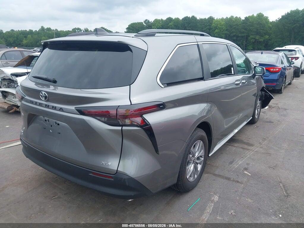 5TDYRKEC8TS326766 2026 TOYOTA SIENNA photo no. 4