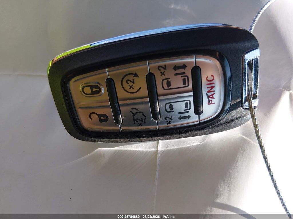 2C4RC1BG6TR209672 2026 CHRYSLER PACIFICA photo no. 11